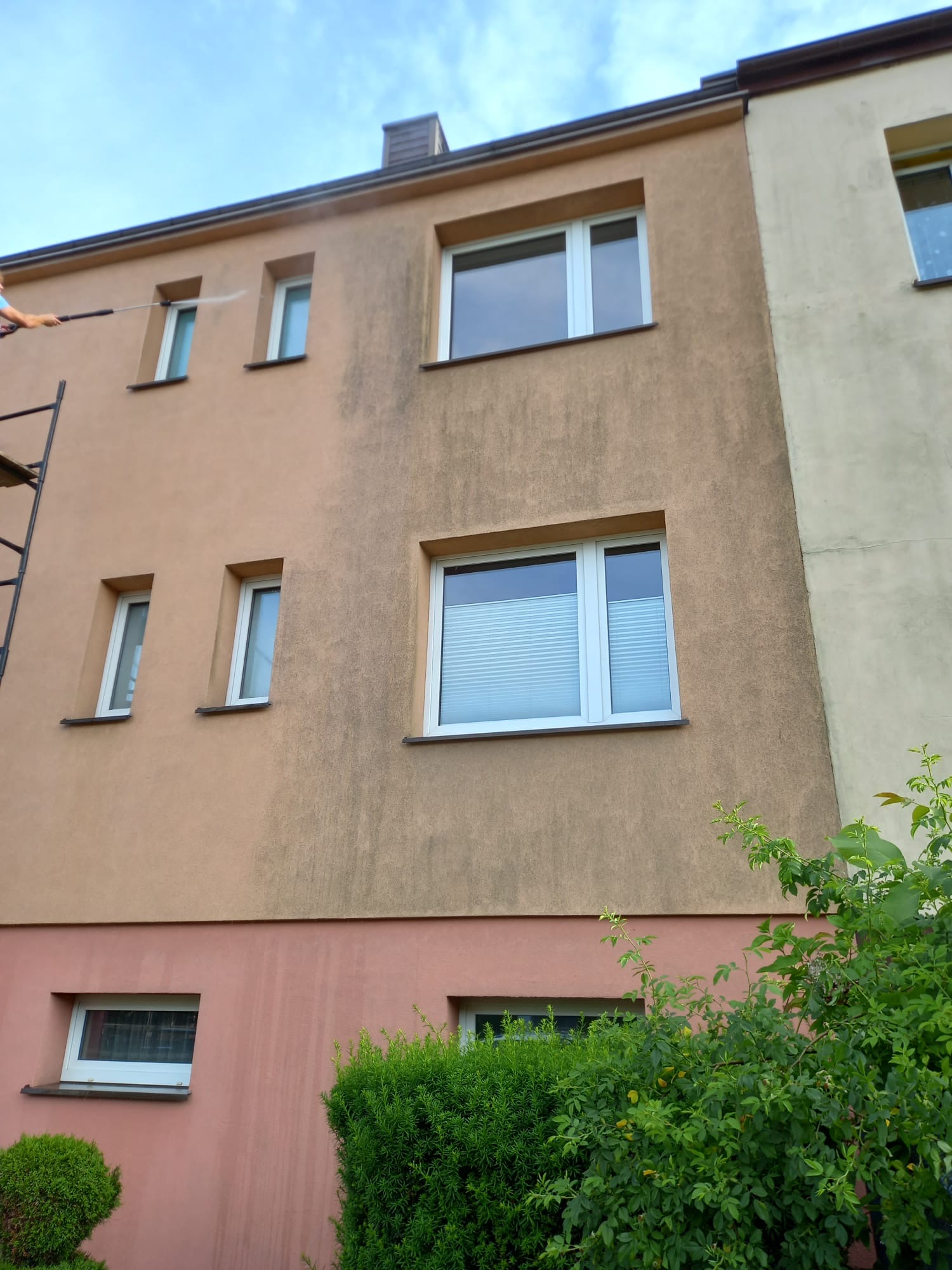 Czyszczenie elewacji